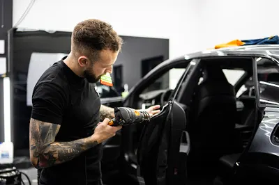 Fura na błysk - Folie PPF & Detailing